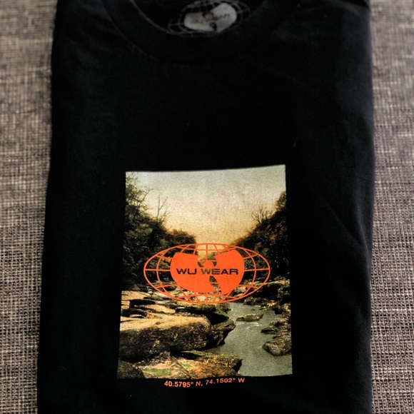 Wu-Wear Other - Wu-Wear Streetwear Graphic T-shirt